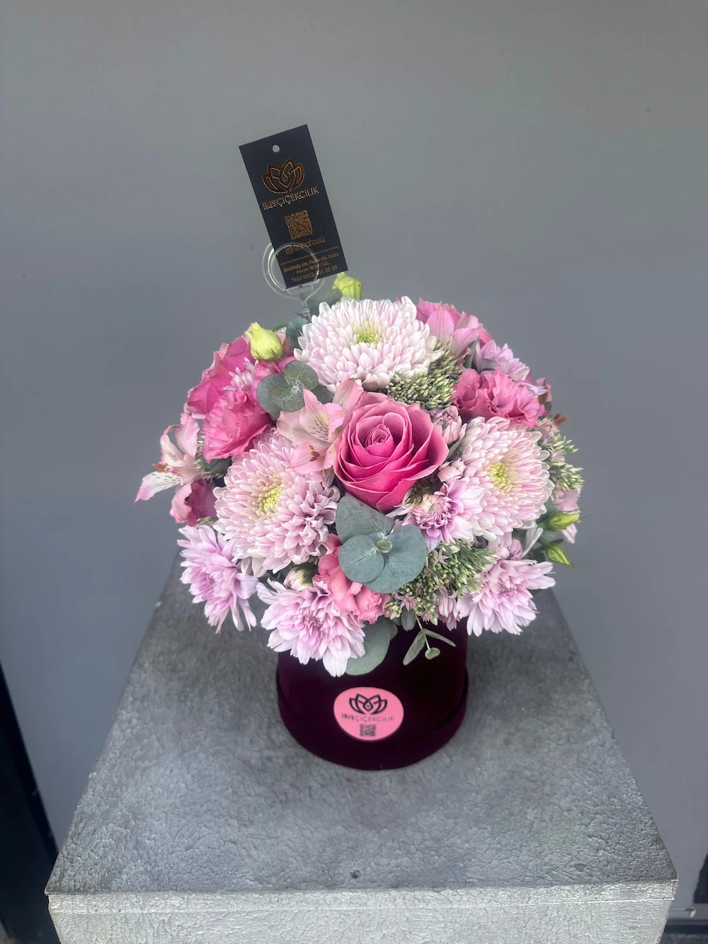 Floral Elegance Box